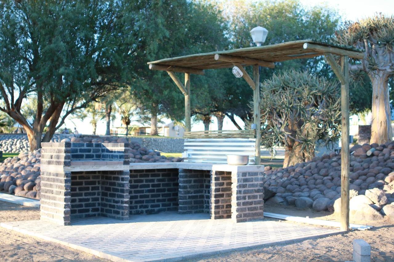 Maritz Country Lodge Keetmanshoop Esterno foto