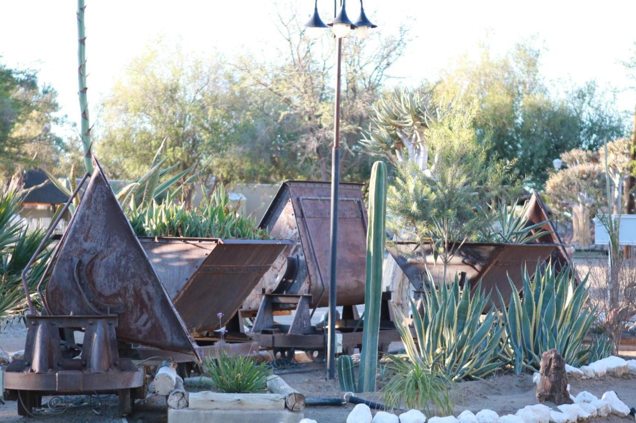 Maritz Country Lodge Keetmanshoop Esterno foto