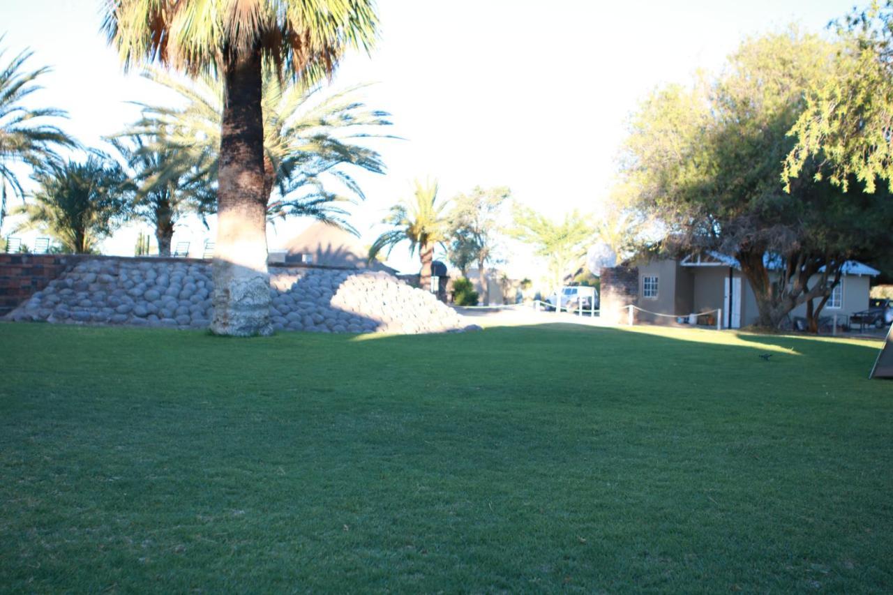 Maritz Country Lodge Keetmanshoop Esterno foto