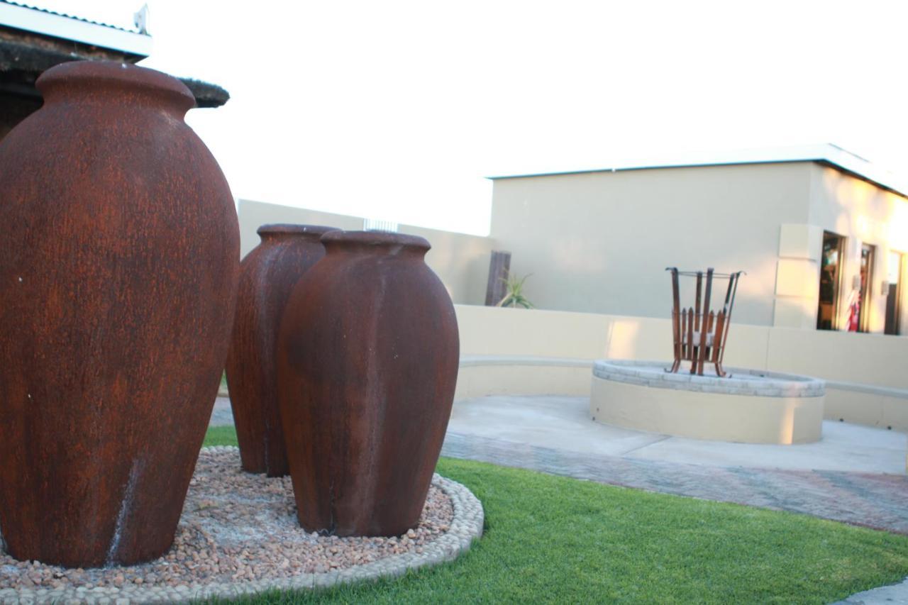 Maritz Country Lodge Keetmanshoop Esterno foto